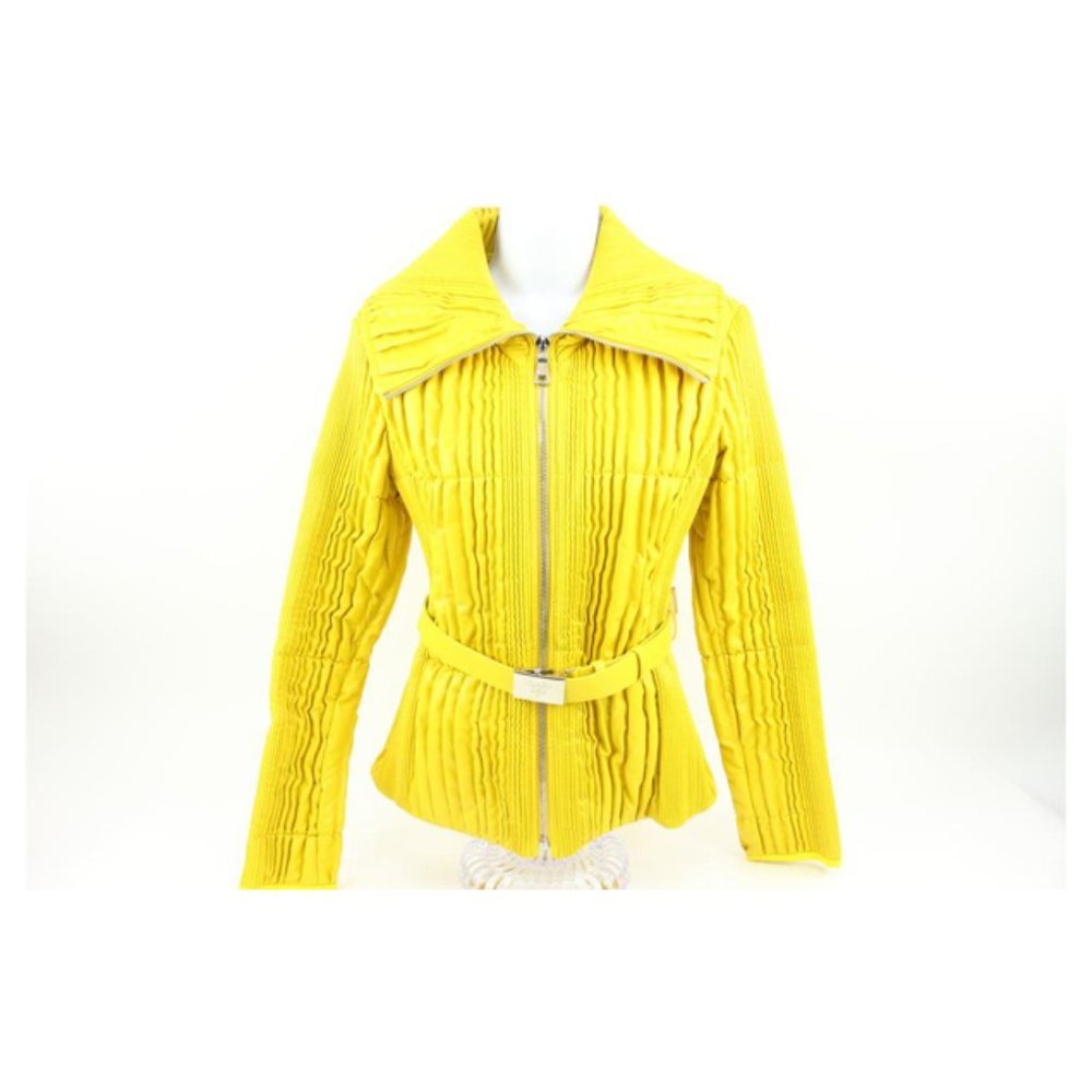 Prada Women's 34 US Yellow Quilted Blouson Jacket 121PR44